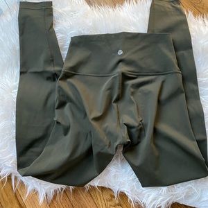 LULULEMON wunder under luxtreme 28”